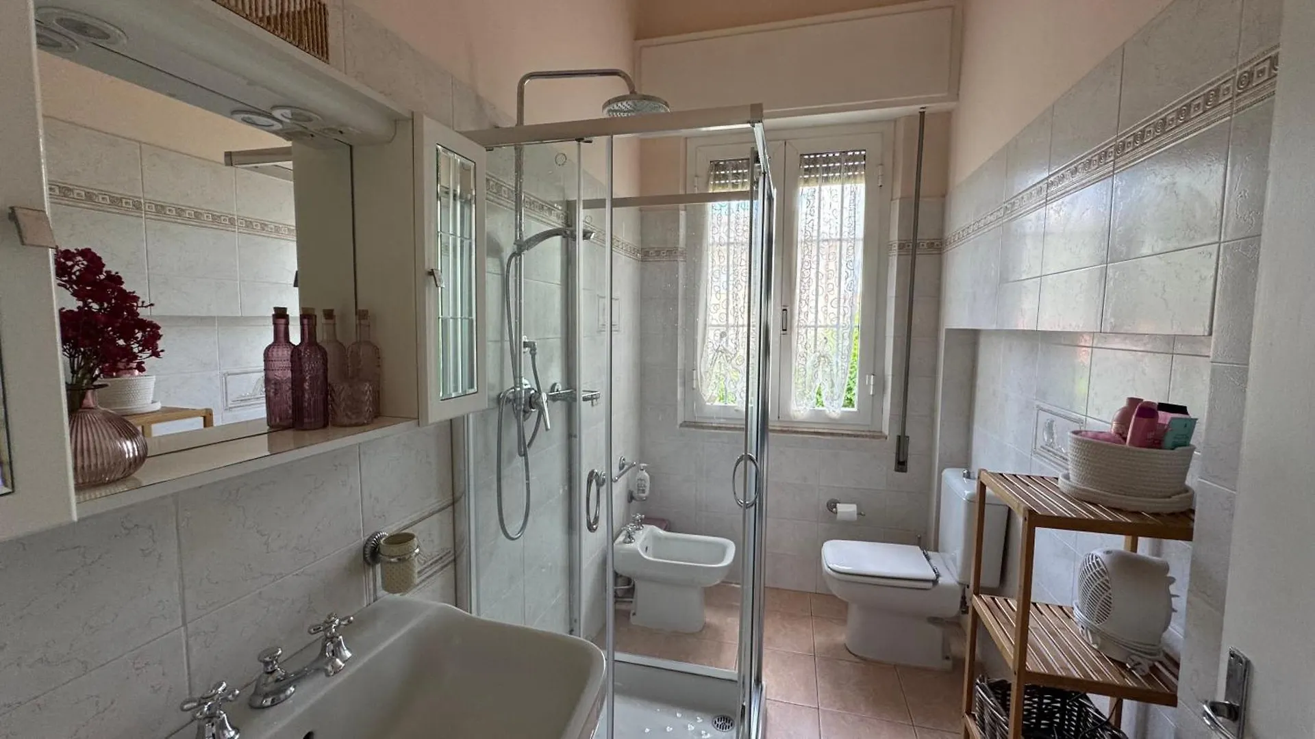 Versilia Apartment With Garden Montignoso