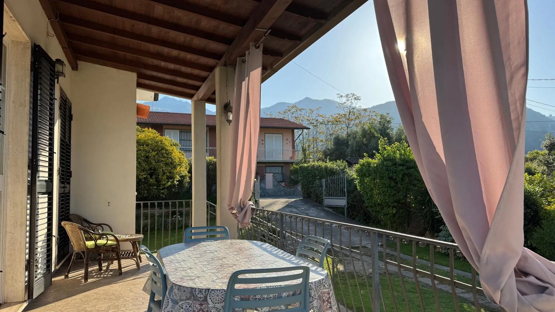 Versilia Apartment With Garden Montignoso